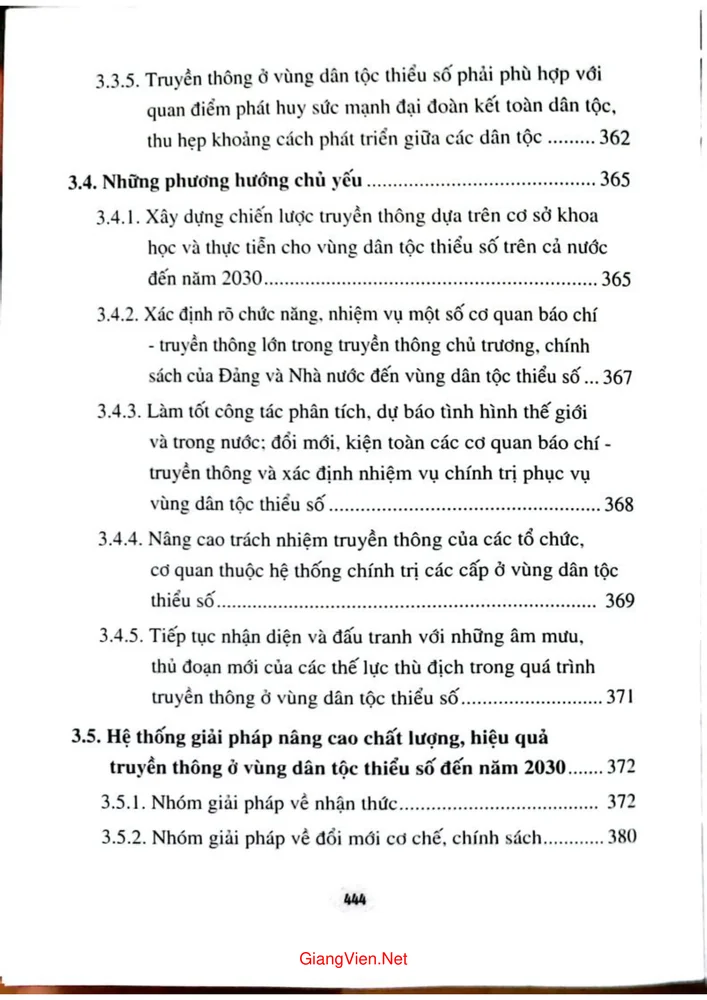 Trang 6 - Ảnh minh họa nội dung sách Giải pháp nâng cao hiệu quả truyền thông cho đồng bào dân tộc hiện nay