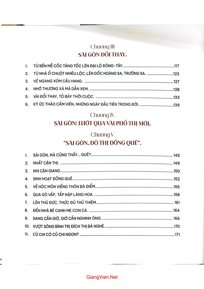 Trang 2 - Ảnh minh họa nội dung sách Thành phố Hồ Chí Minh thay đổi qua từng khung hình