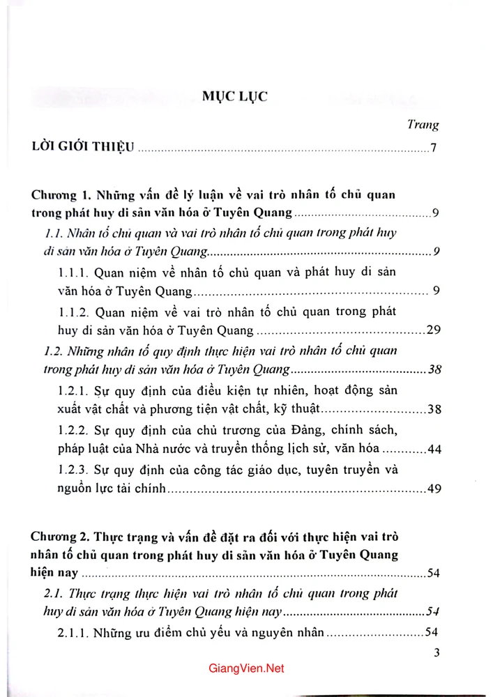 Trang 1 - Ảnh minh họa nội dung sách Vai trò nhân tố chủ quan trong phát huy di sản văn hóa Tuyên Quang hiện nay