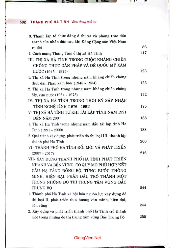 Trang 2 - Ảnh minh họa nội dung sách Thành phố Hà Tĩnh theo dòng lịch sử