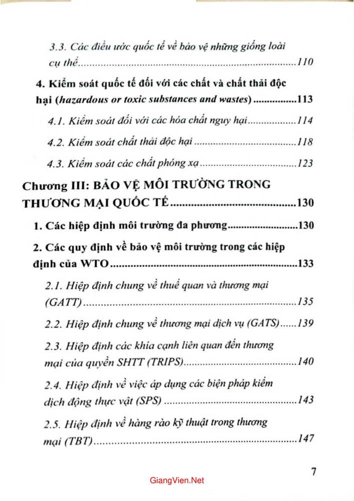 Trang 3 - Ảnh minh họa nội dung sách Luật môi trường quốc tế