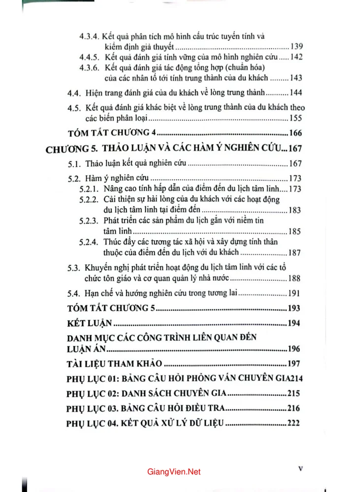 Trang 3 - Ảnh minh họa nội dung sách Các nhân tố ảnh hưởng đến lòng trung thành của du khách tại các điểm du lịch tâm linh ở Việt Nam 