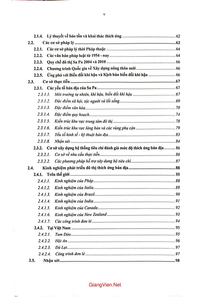 Trang 3 - Ảnh minh họa nội dung sách Thích ứng bản địa trong quy hoạch và kiến trúc đô thị Sa Pa 