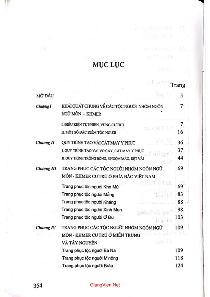 Trang 1 - Ảnh minh họa nội dung sách Trang phục các dân tộc người nhóm ngôn ngữ Môn - Khmer